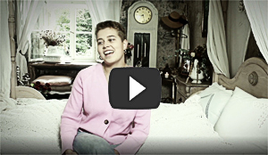 Videoclip SWEET SMILE auf Youtube ansehen